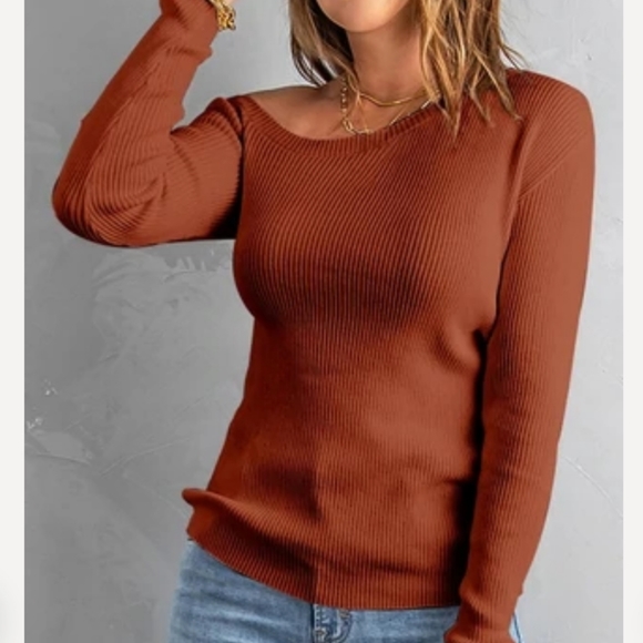 Off Shoulder Ribbed Sweater - Picture 3 of 3